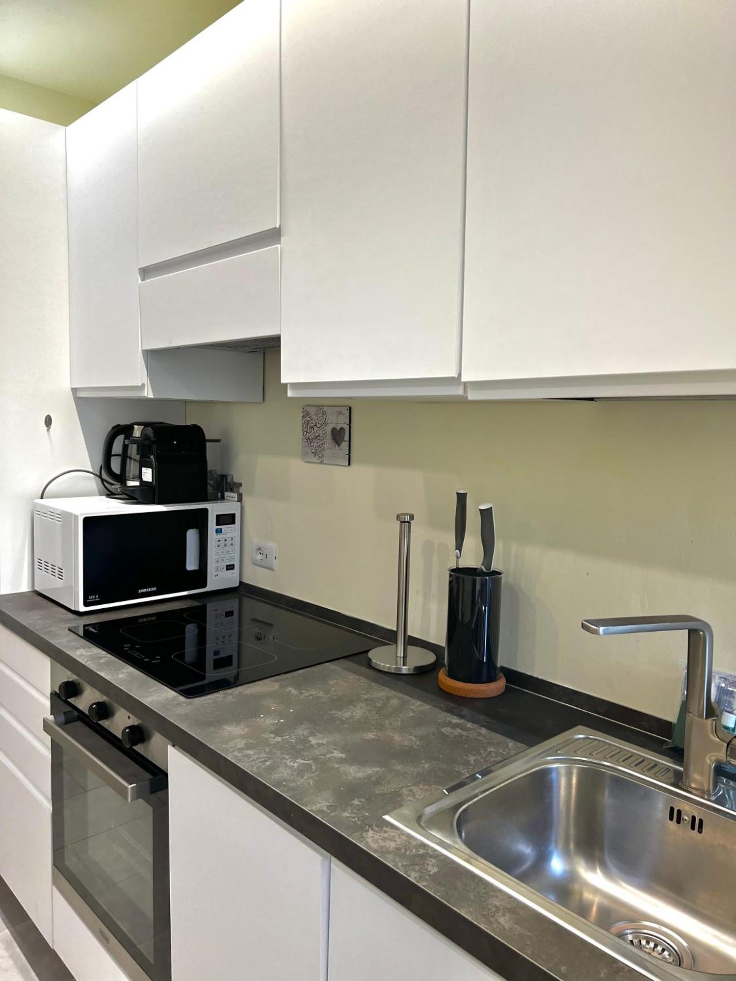 Moderno Vicino Al Centro E Bocconi Apartment Milan
