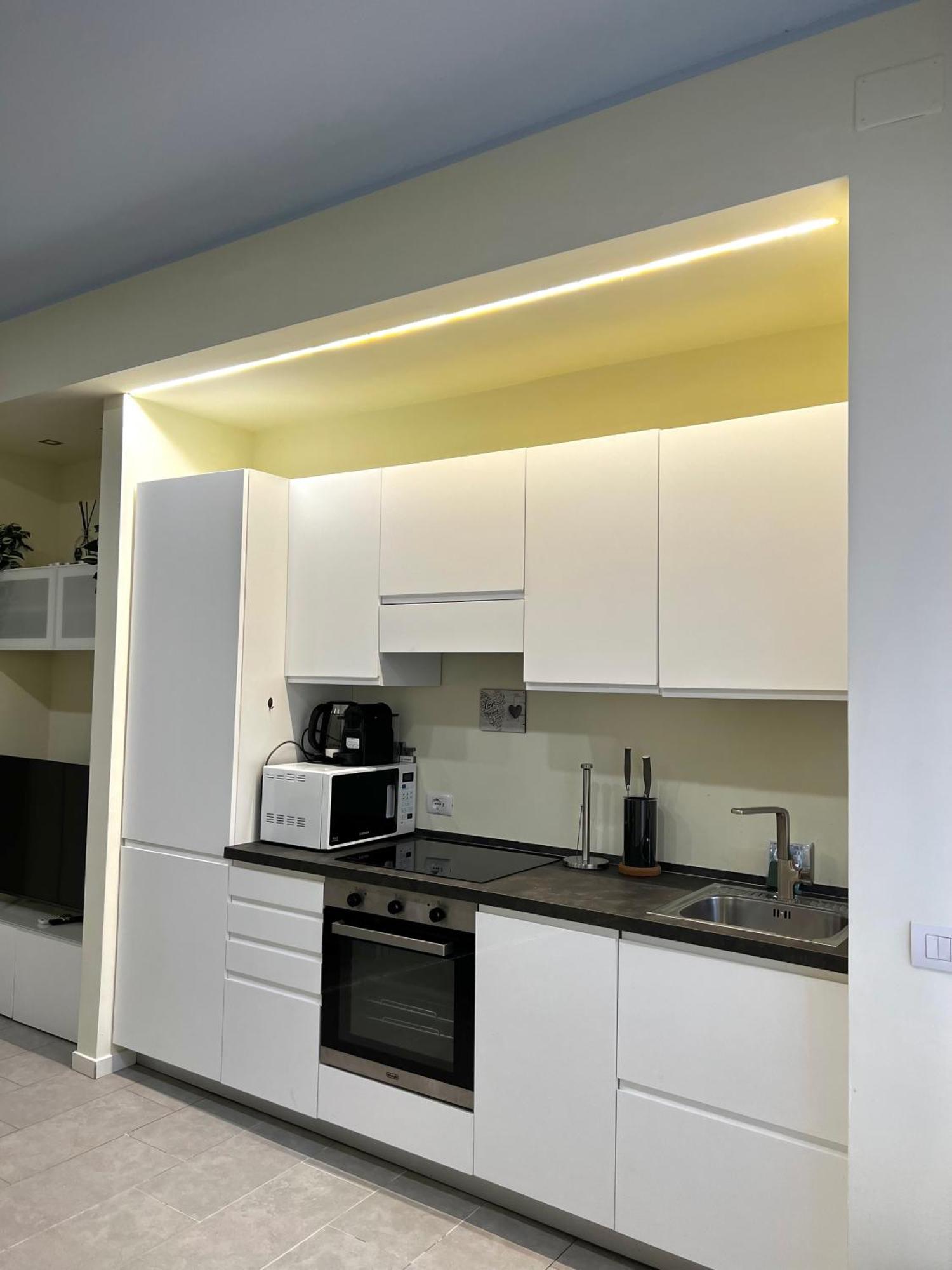 Apartment Moderno Vicino Al Centro E Bocconi *